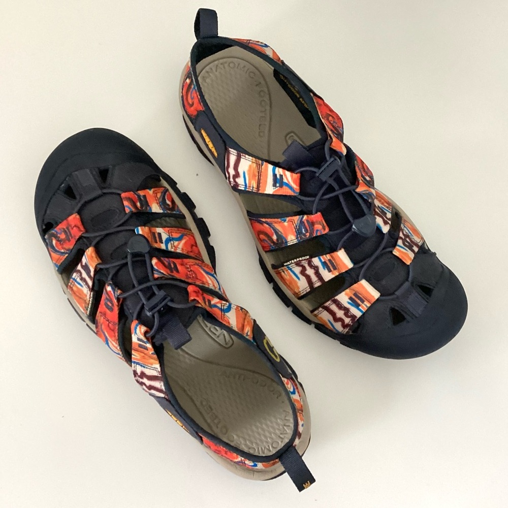 \KEEN\ NWT Men’s Newport H2 Closed Toe Water Sandal - Picture 2 of 13